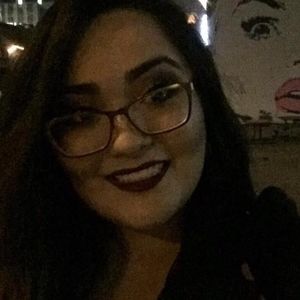 Meet your Posher, Clarissa